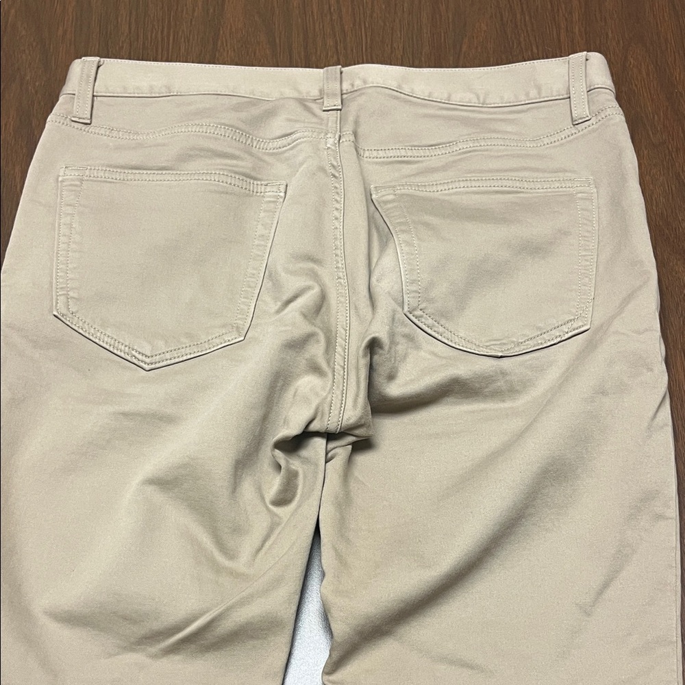 Banana Republic The Traveler Slim Fit Tan Pants, size 32x32 - Picture 7 of 13